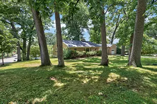 11605 W Mt Vernon Ave, Wauwatosa, WI 53226 - Photo 42