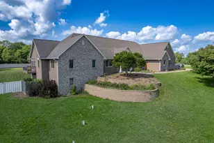 N779 Twin Knolls Dr, Koshkonong, WI 53538 - Photo 4