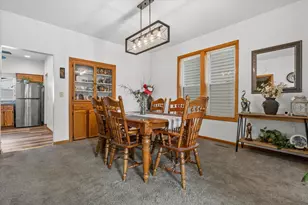 2636 W Hayes Ave, Milwaukee, WI 53215 - Photo 4