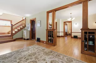564 7th St, Winona, MN 55987 - Photo 6