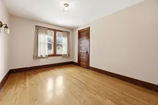 564 7th St, Winona, MN 55987 - Photo 16