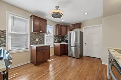915 E Homer St, Milwaukee, WI 53207 - Photo 10