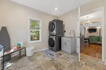 915 E Homer St, Milwaukee, WI 53207 - Photo 16