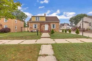 2836 S 10th St, Sheboygan, WI 53081 - Photo 1