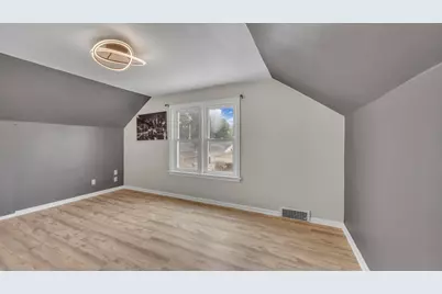 2836 S 10th St, Sheboygan, WI 53081 - Photo 16