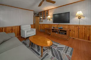 332 S 60th St, Milwaukee, WI 53214 - Photo 12