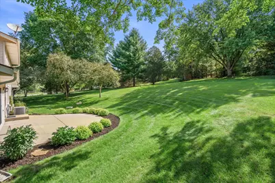 W277S4070  Green Country Rd, Waukesha, WI 53189 - Photo 34