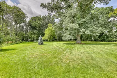 2737 S Waukesha Rd, West Allis, WI 53227 - Photo 8