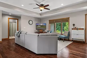 929 Rolling Oaks Dr, Onalaska, WI 54650 - Photo 6