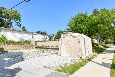 860  Genesee St #862, Waukesha, WI 53186 - Photo 28