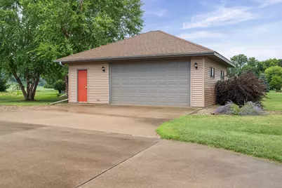 N8670  Hanson Dr, Holland, WI 54636 - Photo 4