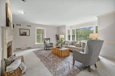 1520 W Manor Ln, River Hills, WI 53217 - Photo 4