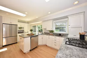 12475 Elmhurst Pkwy, Elm Grove, WI 53122 - Photo 4