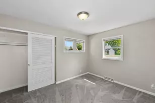 6715 N 78th St, Milwaukee, WI 53223 - Photo 18