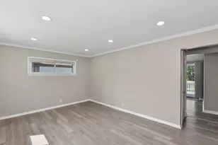 6715 N 78th St, Milwaukee, WI 53223 - Photo 4