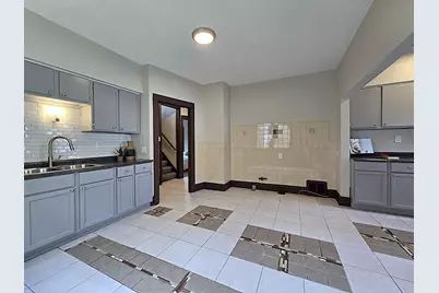 2808 N 37th St, Milwaukee, WI 53210 - Photo 2