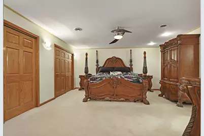 740 S Cosgwell Dr, Silver Lake, WI 53170 - Photo 12
