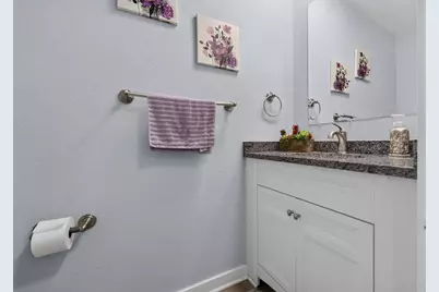 1421 W Edgerton Ave #R, Milwaukee, WI 53221 - Photo 16