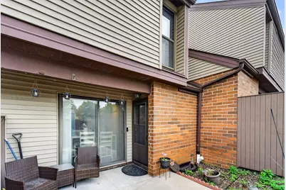 1421 W Edgerton Ave #R, Milwaukee, WI 53221 - Photo 4