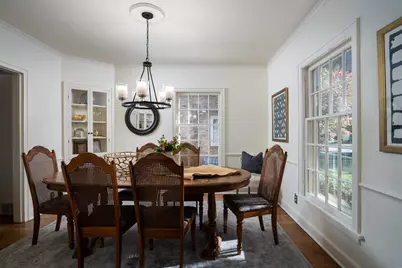 2630 N 88th St, Wauwatosa, WI 53226 - Photo 10