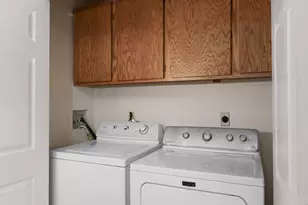 1605 Country Club Ln, Watertown, WI 53098 - Photo 24