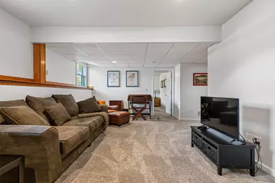 S78W20363  Pasadena Dr, Muskego, WI 53150 - Photo 22