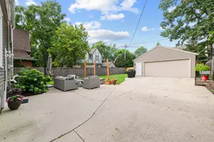 808 E Lake Forest Ave, Whitefish Bay, WI 53217 - Photo 38