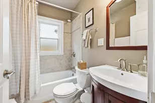 808 E Lake Forest Ave, Whitefish Bay, WI 53217 - Photo 22