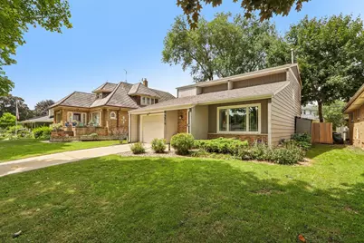 9916 W Grantosa Dr, Wauwatosa, WI 53222 - Photo 40
