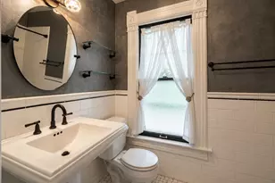 524 Madison St, Waukesha, WI 53188 - Photo 28