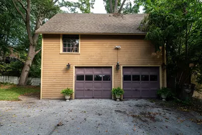 524  Madison St, Waukesha, WI 53188 - Photo 28