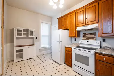 524  Madison St, Waukesha, WI 53188 - Photo 8