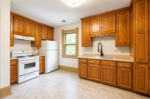 524 Madison St, Waukesha, WI 53188 - Photo 20