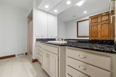 155  St. James Cir, Racine, WI 53182 - Photo 30