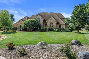 155 St James Cir, Racine, WI 53182 - Photo 64