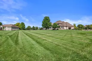 155 St James Cir, Racine, WI 53182 - Photo 54