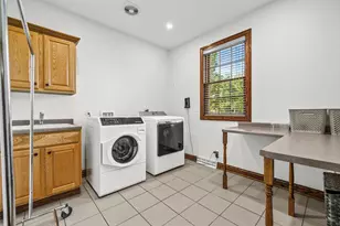 155 St James Cir, Racine, WI 53182 - Photo 40