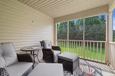 8821  Shadowood Trl, Racine, WI 53406 - Photo 16