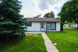 5625 N 57th St, Milwaukee, WI 53218 - Photo 2