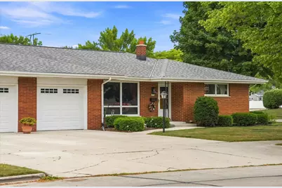 2217  Saemann Ave, Sheboygan, WI 53081 - Photo 2
