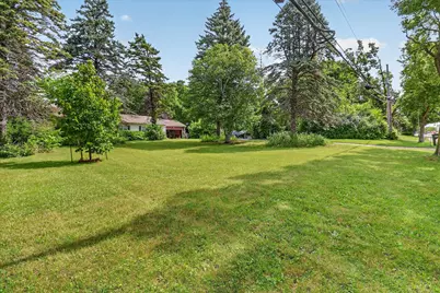 7820 W Bradley Rd, Milwaukee, WI 53223 - Photo 4