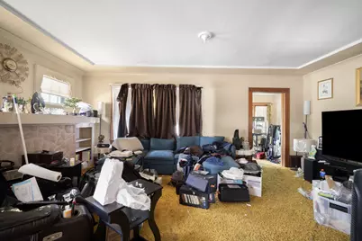 4070 N 16th St, Milwaukee, WI 53209 - Photo 8