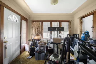 4070 N 16th St, Milwaukee, WI 53209 - Photo 2