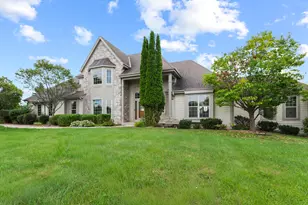 1183 Aspen Ct, Grafton, WI 53024 - Photo 1