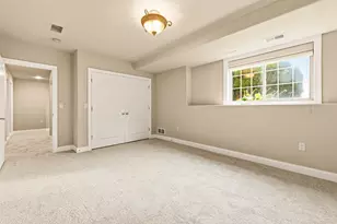 1183 Aspen Ct, Grafton, WI 53024 - Photo 62