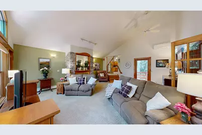 W5269 E Point Rd, Hamilton, WI 54669 - Photo 8