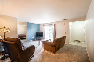 4887 Easy St, Delafield, WI 53029 - Photo 6