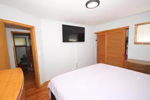 9000 W Custer Ave, Milwaukee, WI 53225 - Photo 12