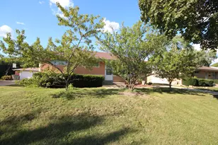 9000 W Custer Ave, Milwaukee, WI 53225 - Photo 26