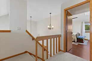 W232N6140 Teakwood Ct, Sussex, WI 53089 - Photo 10